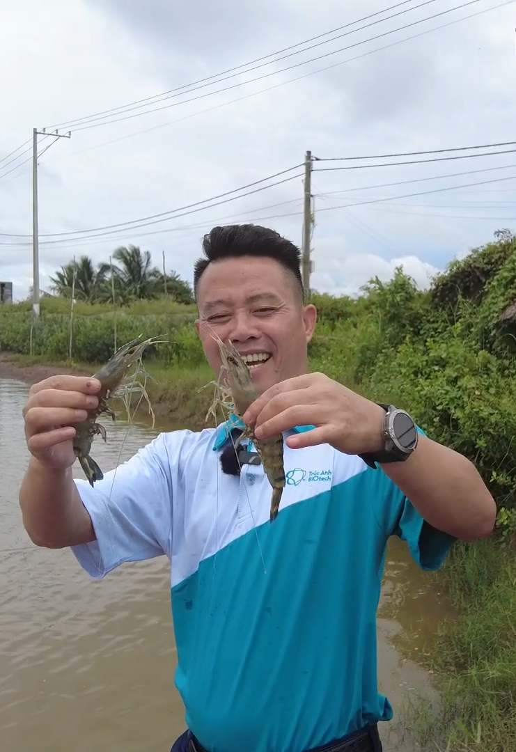 bác sĩ tôm lê anh xuân